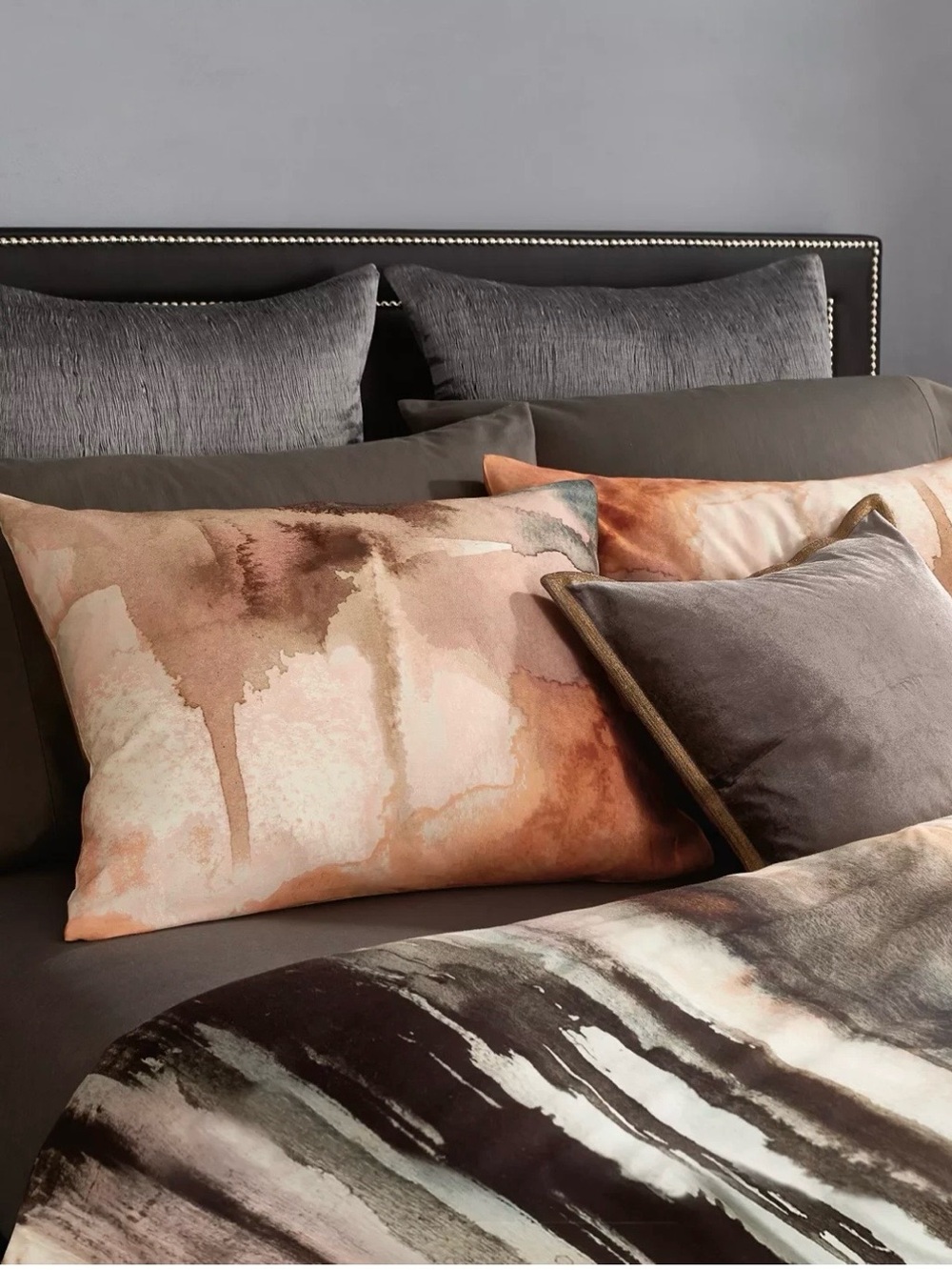 Michael Aram’s Metamorphosis king duvet cover and four standard pillow shams. - Picture 2 of 8